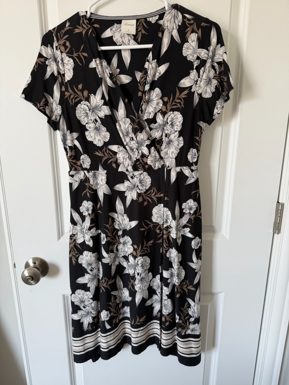 Soma Black Floral Wrap Dress size Small